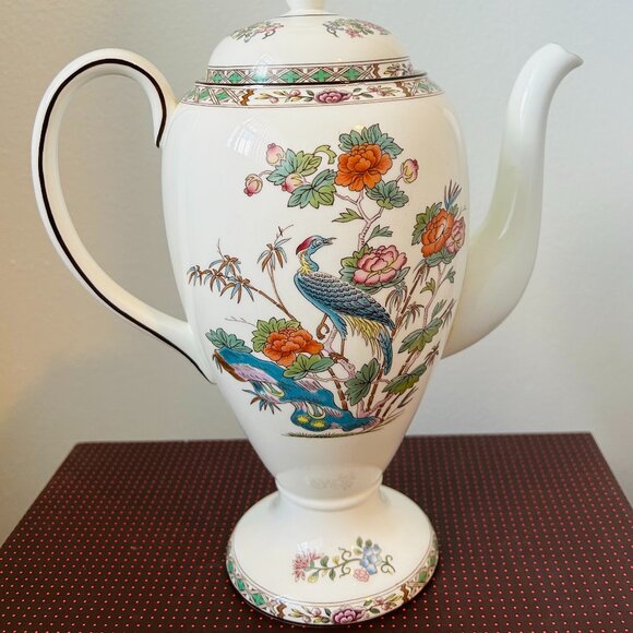 Wedgwood Kutani Crane Coffee/Tea Pot with Like - Picture 1 of 5